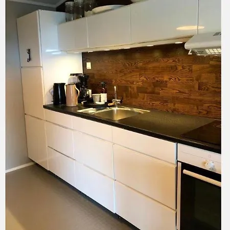 شقة Aid Og Svein' S Sentrumsnaere Panorama Hjem