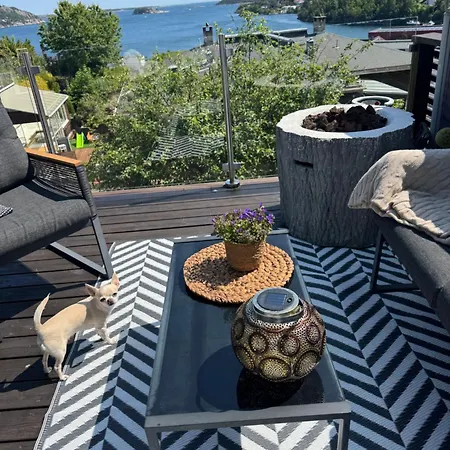 Aid Og Svein' S Sentrumsnaere Panorama Hjem شقة *