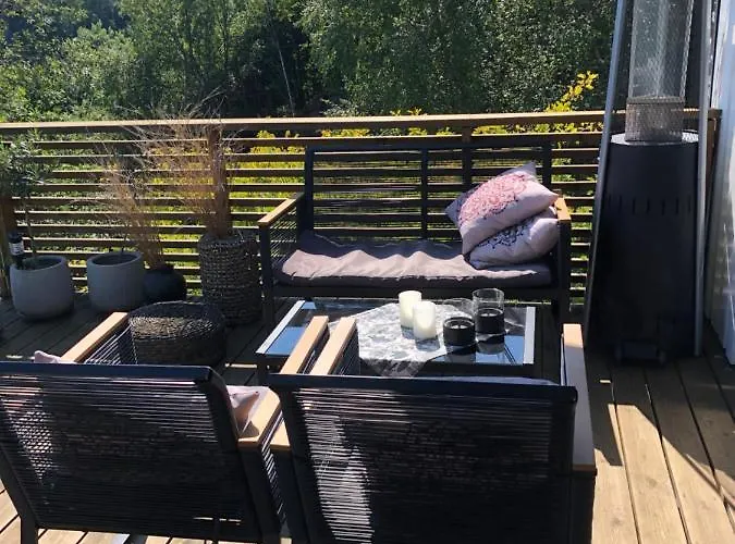 Aid Og Svein' S Sentrumsnaere Panorama Hjem דירה קריסטיאנסאנד