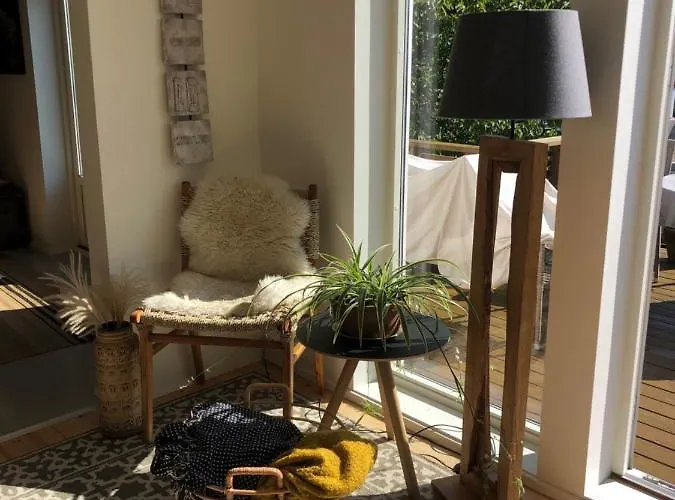 Aid Og Svein' S Sentrumsnaere Panorama Hjem